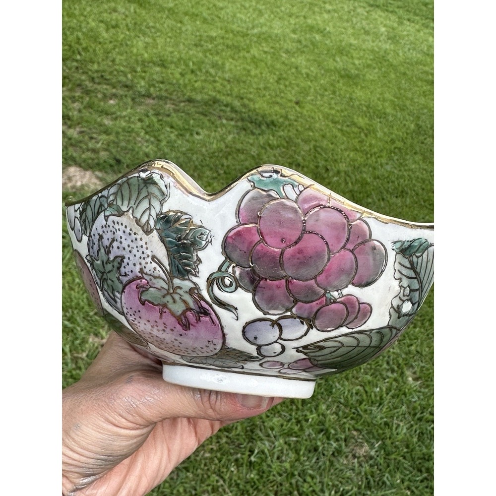 Toyo Hand painted Porcelain 6.5" Bowl Fruits Temptation Natural Purple Pink Gold